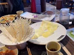 -唇辣号重庆老火锅(燕郊鑫乐汇店)