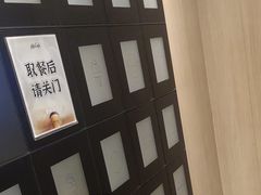 -麦当劳(轻轨曹杨路店)