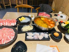 -呷哺呷哺(新世界百货望京店)