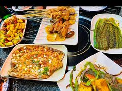 -老何太太鹤岗小串·团建聚餐(龙华店)