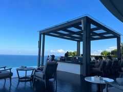 -瑰丽酒店·海吧·天际下午茶·现场DJ·天台酒吧