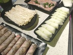 -十三幺山野火锅(市府路店)