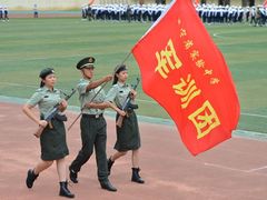 -辽宁省实验中学