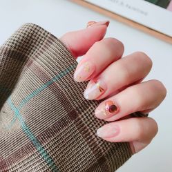 -米小兔美甲美睫