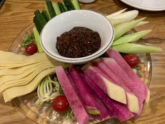 素菜拼盘蘸酱-西北朗益和穆斯林餐厅
