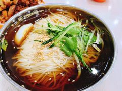 -三姐妹冷面馆(保卫路店)