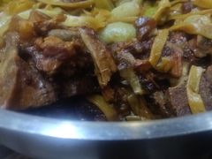 -内蒙焖面大盆骨餐馆(山大路店)