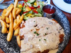 蘑菇酱汁鸡排-澳骄 Aussie Kitchen·手工披萨·西餐(国大店)
