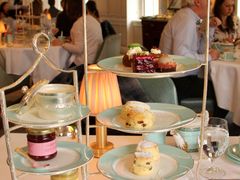 司康-The Diamond Jubilee Tea Salon at Fortnum & Mason