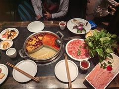 -周师兄大刀腰片火锅(洪崖洞旗舰店)