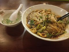 -海口骑楼小吃街