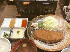 -牛かつもと村(原宿店)