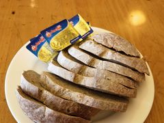 餐前面包-兰特伯爵西餐厅·啤酒屋(方庄店)