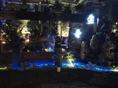 -耍哥串串香(香月湖店)