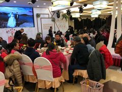 大堂-椿记烧鹅(叠彩店)