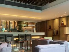 大堂-广州中心皇冠假日酒店·汇点大堂吧