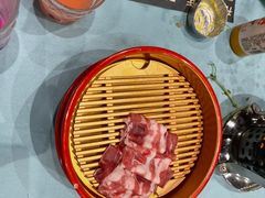-金马门国际美食百汇(珞喻路店)