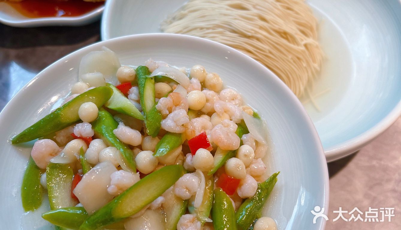 🤨他们家的独家美食—梭子蟹粉面