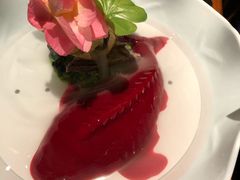 -老牌坊云南鱼豆花火锅(爱建店)