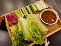 -田家大院东北农家菜铁锅炖(西安总店)