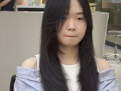 -鸿通城购物中心