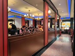 -新白鹿餐厅(百联中环店)