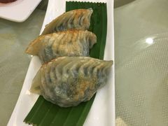 京式韭菜煎饺子-龙禧渔村酒楼