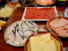 -黔有有贵州酸汤夺夺粉火锅(五味十字店)