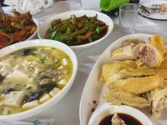 -小六农家乐(崇明西沙湿地店)