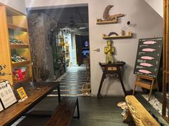 -泰·菩提树下[泰式按摩x精油SPAx肩颈头疗](新景店)