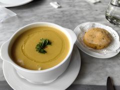 粟米忌廉汤配松露油加波蛋-安德鲁饼店(原店)