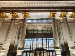 -碧中海汤泉汗蒸酒店