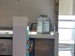 -上海虹桥客运西站