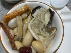 -濠轩阁特色生蚝火锅(水湾路店)