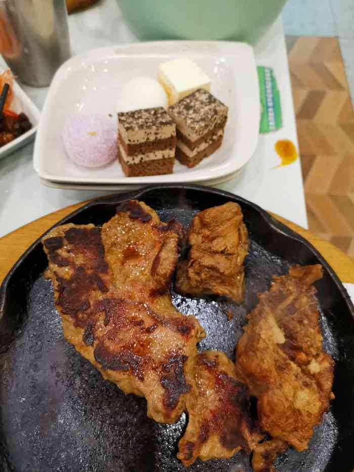 黄尚客牛排自助餐厅"自助餐,天河城动物园旁边,实际面积不算太.