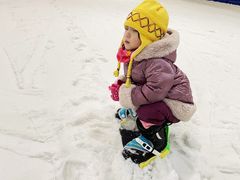 -乔波室内滑雪场