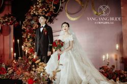 -洋洋婚纱品牌集合店