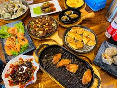 -老东镇啤酒屋海鲜加工·蒸汽海鲜·海鲜烧烤(台东店)