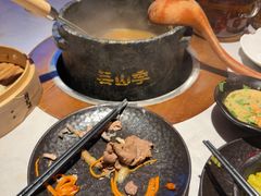 -芸山季·云南山珍菌火锅(人民广场来福士店)