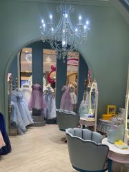 -奈尔宝·儿童乐园·亲子餐厅(华采天地店)