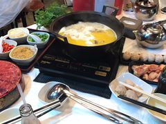 -鲜入围煮花胶鸡海鲜火锅