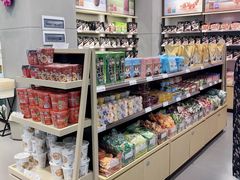 零售区-良品铺子(马鞍山万达广场店)