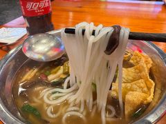 -雙冲柳州螺蛳粉&酸嘢&桂林米粉(簋街店)