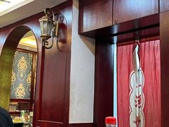 -鸿姐老火锅(静安店)