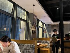 大堂-江渔儿酸菜鱼(东二环泰禾店)