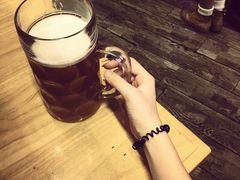 -皇冠自酿啤酒坊(中国红街5号楼店)