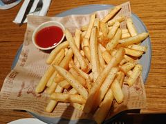 -MARU玛露音乐餐厅(大学路店)