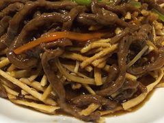 -刘胖子家常菜·蹄花焖藕(中南店)