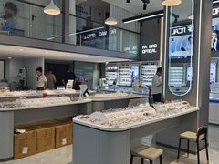 -发茂眼镜·蔡司依视路镜片(镇坪路店)