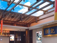 -阿瓦山寨·湘菜现炒·剁椒鱼头王(咸阳总店)